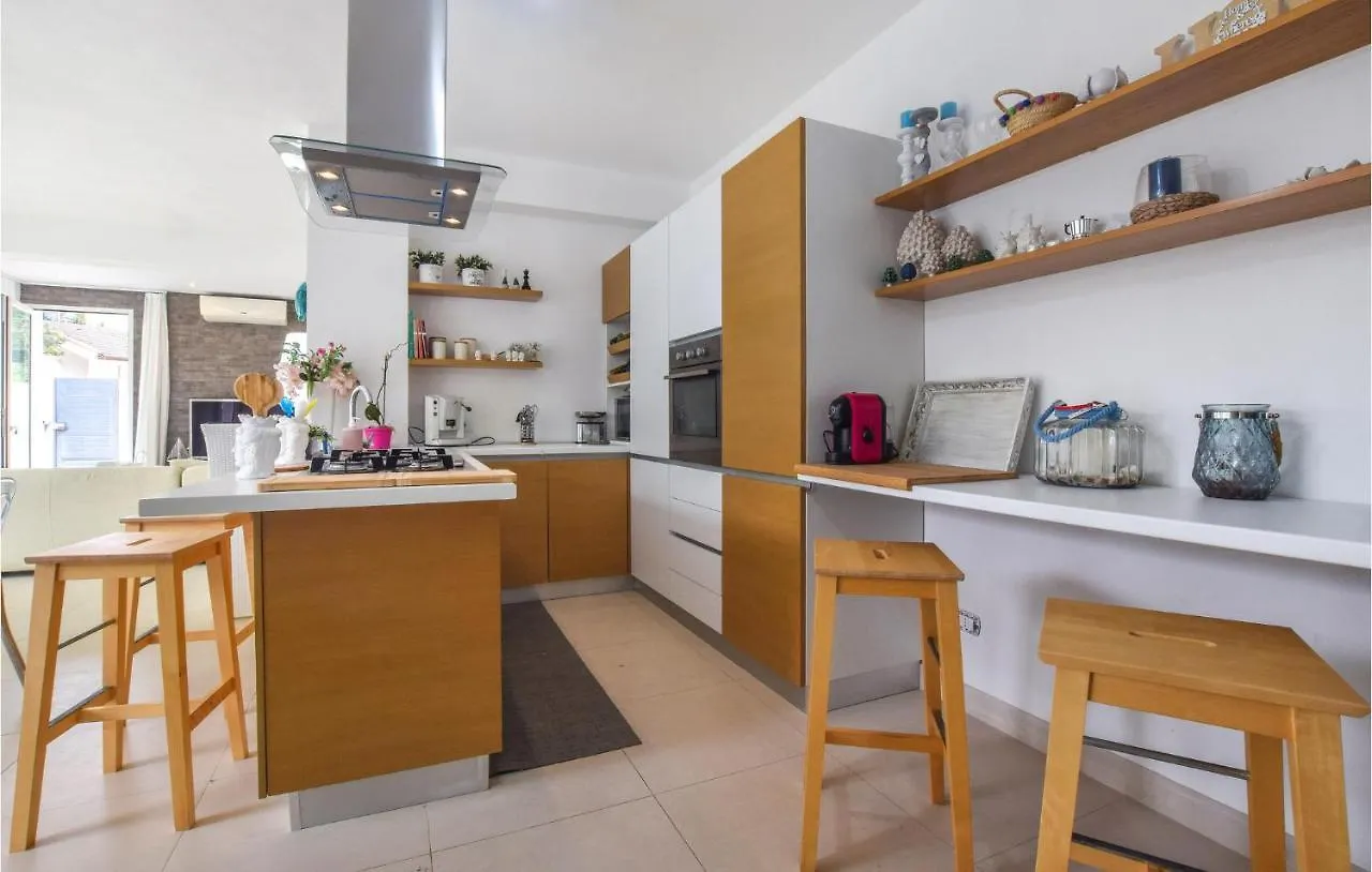 Stunning Home In Selinunte With Wifi Marinella di Selinunte
